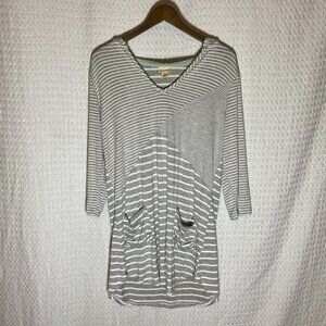 AKINI Comfortable Soft Hooded Dress Tunic Grey & White Stripes Women's Size M